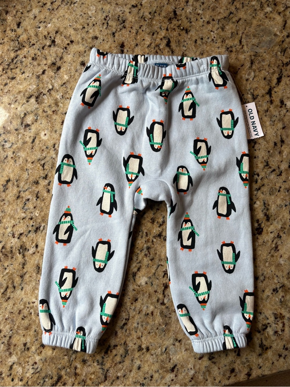 Old Navy Joggers and Shirt with Penguin Print- Size 2T Boys NWT